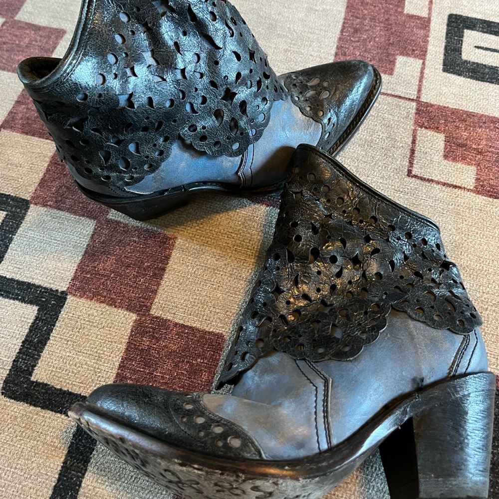 Corral leather ankle boots